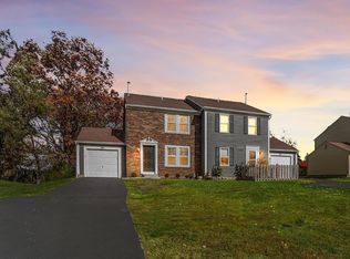 384-386 W Powell Rd, Powell, OH 43065