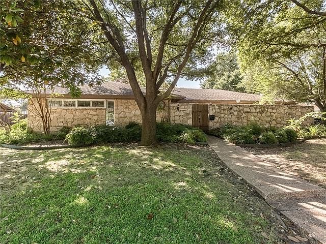 1st image of 3813 Arborlawn Dr