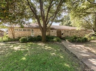 3813 Arborlawn Dr, Fort Worth, TX 76109