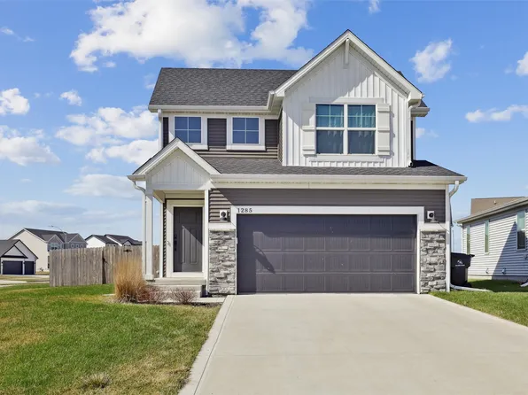1285 NW Yorktown Dr, Waukee, IA 50263