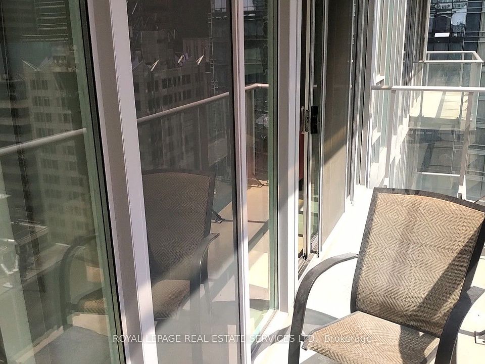 1st image of 126 Simcoe St #1609