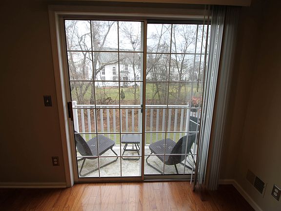 4th image of 3409 French Dr