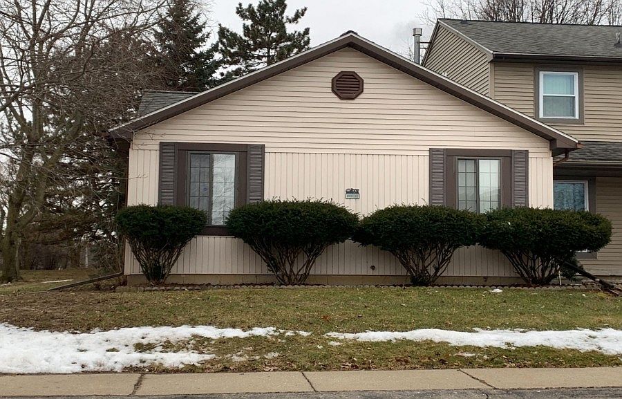 1st image of 1059 River Hill Dr