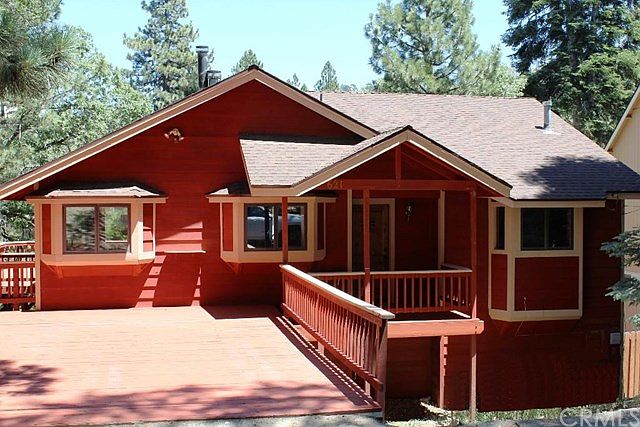 1st image of 621 Oak Knoll Dr