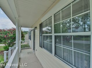136 Bayfront Dr, Chapin, SC 29036