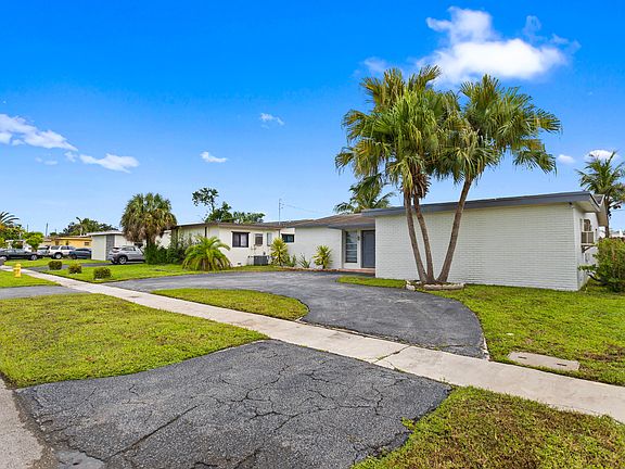 3rd image of 2000 NW 91ST Way