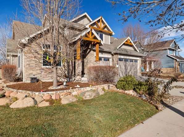 5739 Falling Water Dr