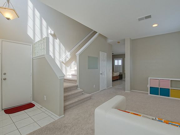 4th image of 16103 Spaulding Ct