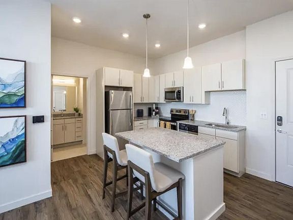 3rd image of 1185 Tiki Dr #122