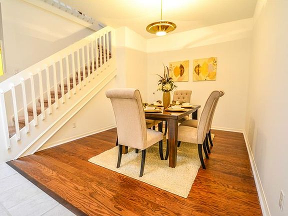 5th image of 113 Woden Way