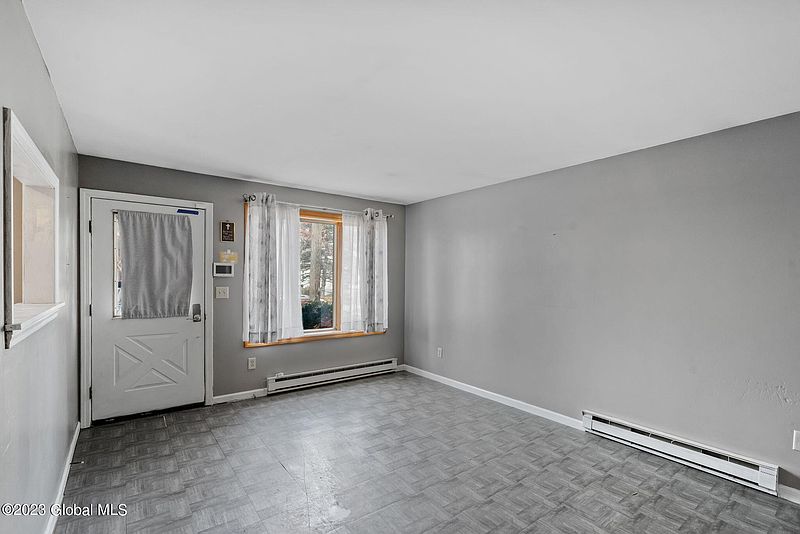 4th image of 1020 23rd Street