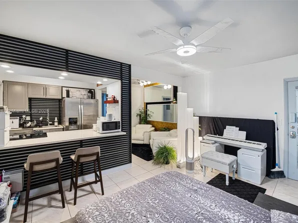 1060 Pennsylvania Ave APT 7, Miami Beach, FL 33139