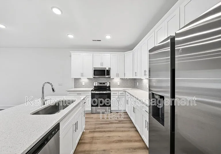 3611 Bridleton Ridge Trl — Photo 9