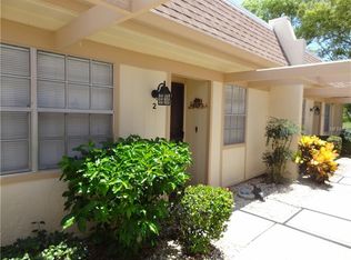 11131 Pembridge Ct APT 2, Port Richey, FL 34668