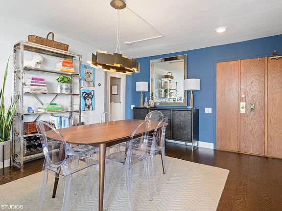 5th image of 4170 N Marine Dr APT 8L