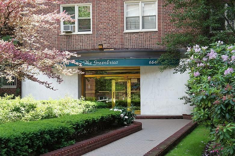 1st image of 6861 Yellowstone Blvd APT 520