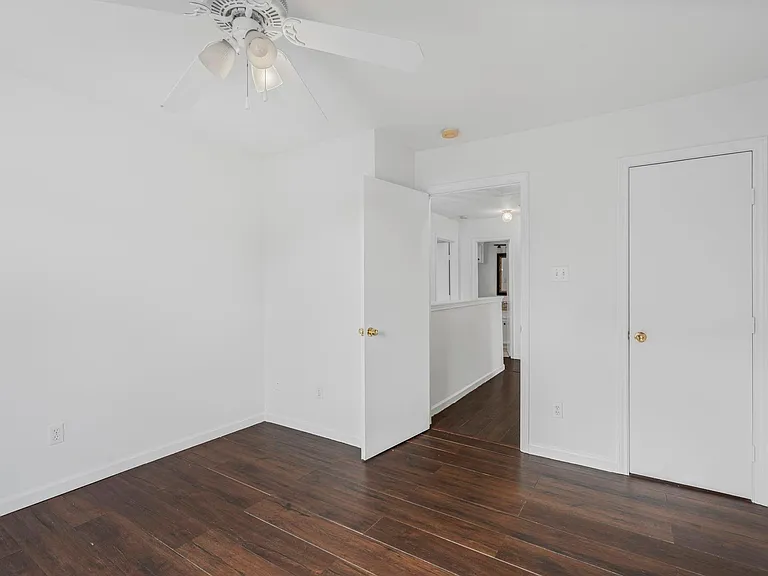 2106 Nettleton St — Photo 6