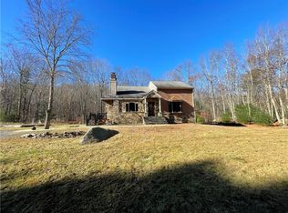 48 A Walker Rd, Foster, RI 02825