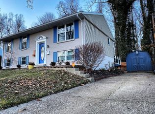 1209 Stonebridge Rd, Evansville, IN 47710