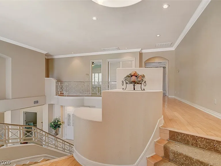 2041 Troon Dr — Photo 35