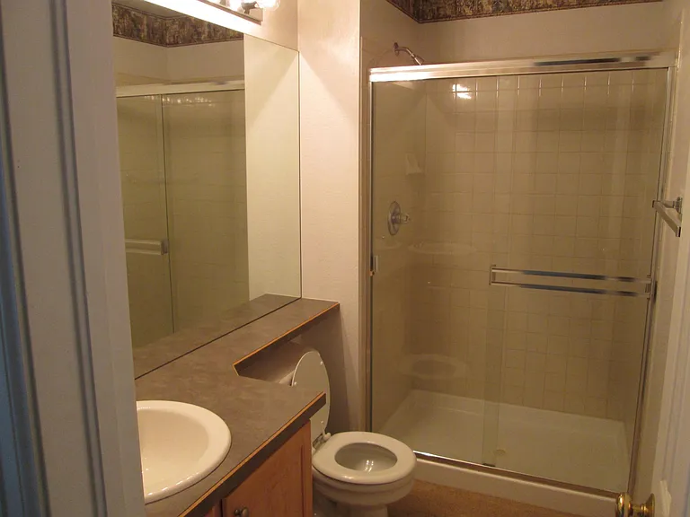 Second bath off loft