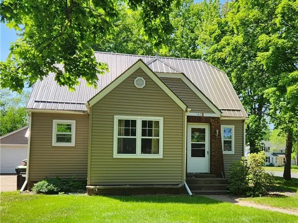 1603 East 8th Street #1, Menomonie, WI 54751