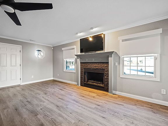 5th image of 23 W La Quinta Ct