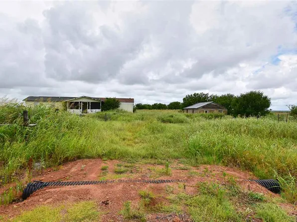 5901 SW Deyo Mission Rd, Lawton, OK 73505