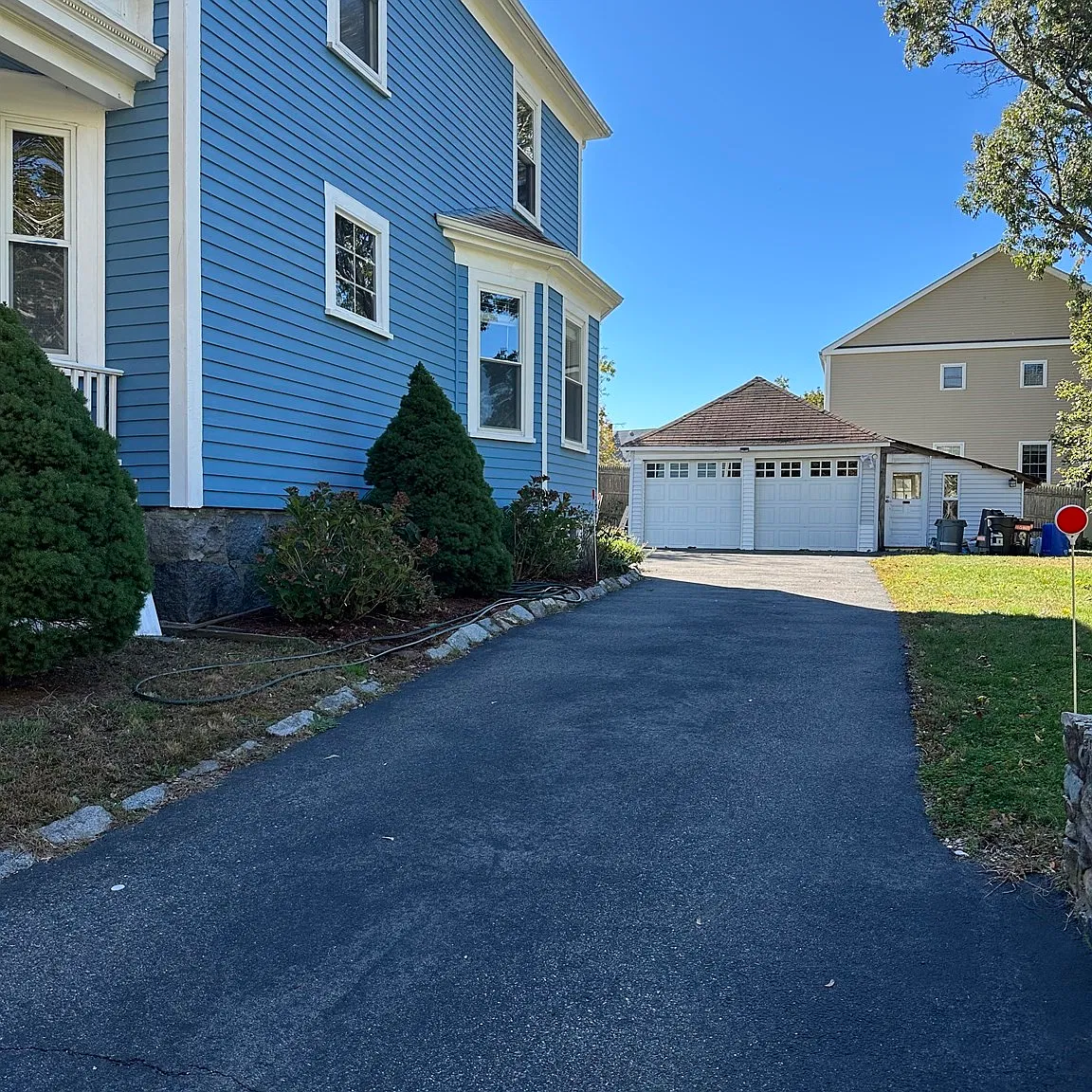 4 bed, 1.5 bath, 1632 sqft, $3,800 — Photo 2