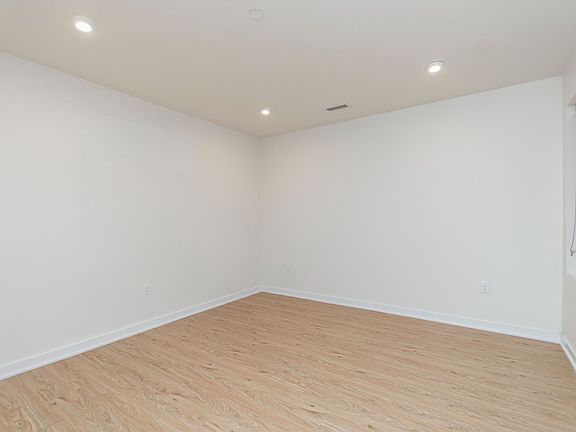5th image of 245-47 S 45th St #3C