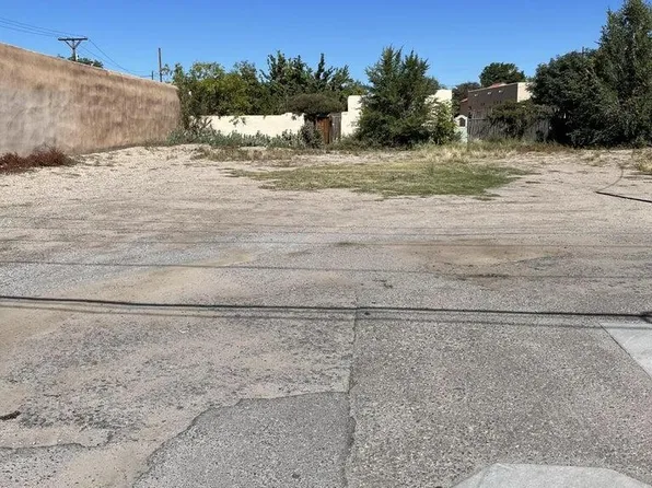 1821 Lomas Blvd NW, Albuquerque, NM 87104