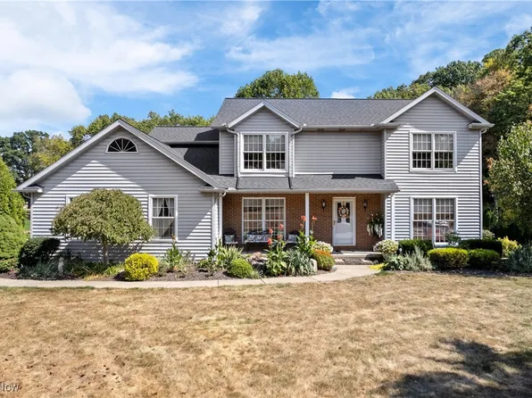 3523 Parfoure Blvd, Uniontown, OH 44685