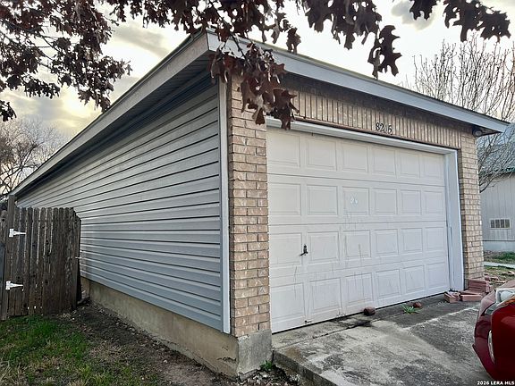 3rd image of 8215 MORNING GRV