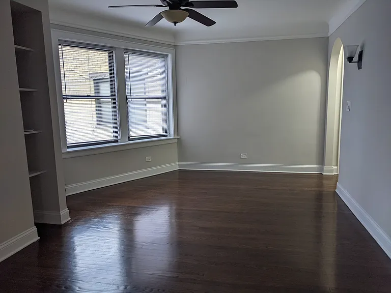 4350-58 N. Cicero Ave/4801-13 W. Montrose Ave — Photo 11