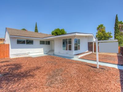 1671 E 84th St, Los Angeles, CA, 90001