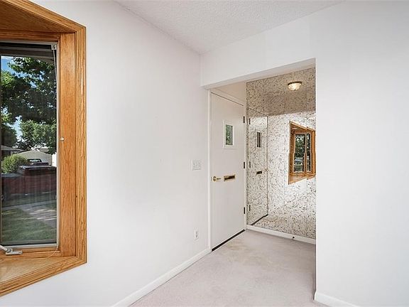 4th image of 1721 Clark Ave