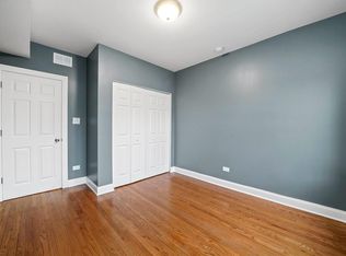 1621 E 70th St, Chicago, IL 60649