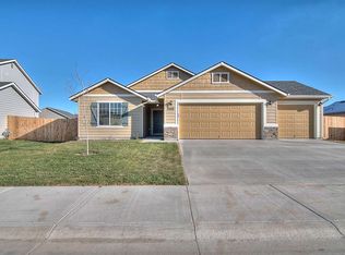 632 W Quaking Aspen Dr, Kuna, ID 83634