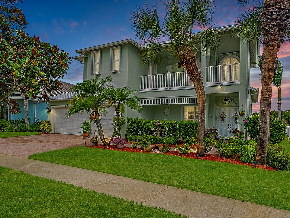 1st image of 205 NW Magnolia Lakes Boulevard
