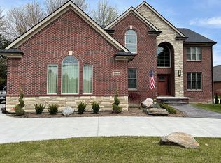 5669 Nineteen Mile Rd, Sterling Heights, MI 48314