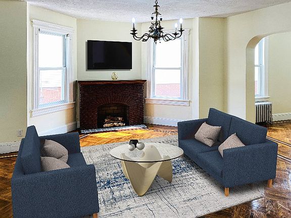 4th image of 187 Ege Ave