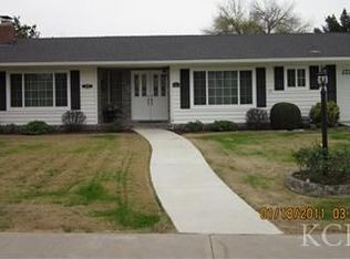 2306 N Douty St, Hanford, CA