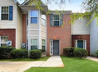 394 Brookview Dr, Riverdale, GA 30274