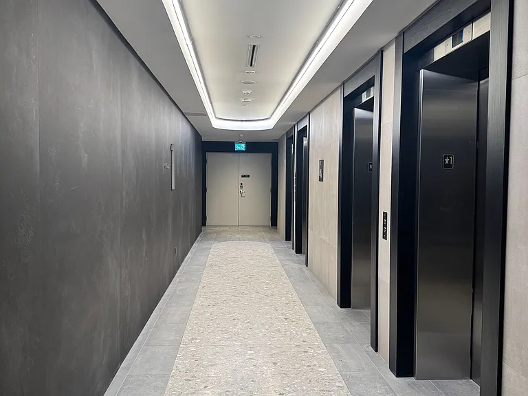 25 Wellington St S #3305 — Photo 5