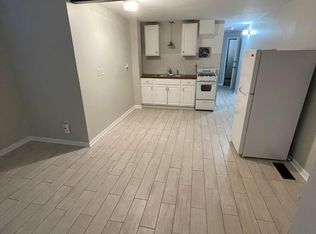 345 Park St APT 1, Bristol, CT 06010