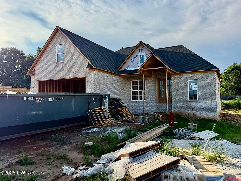 1st image of 1050 Southern Hills Dr