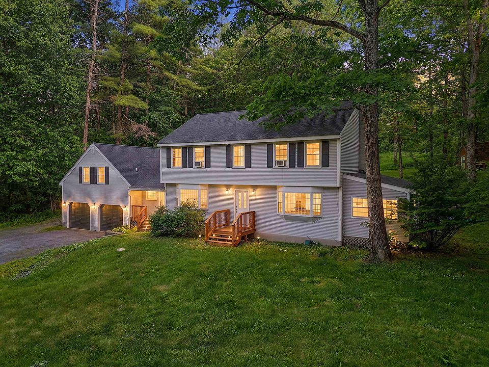 1st image of 25 Pinneo Hill Road