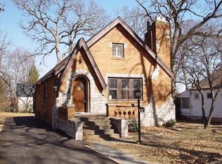 15 Clara Ave, Saint Louis, MO 63119