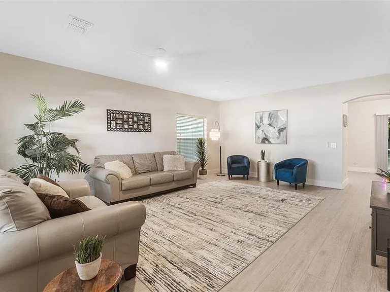 2944 Prairie Iris Dr — Photo 5