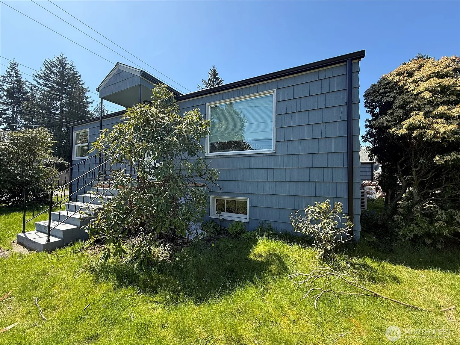 12705 Evanston Avenue N photo 1